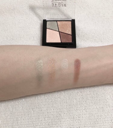 UR GLAM　VELVET EYE COLOR PALETTE/U R GLAM/パウダーアイシャドウを使ったクチコミ（2枚目）