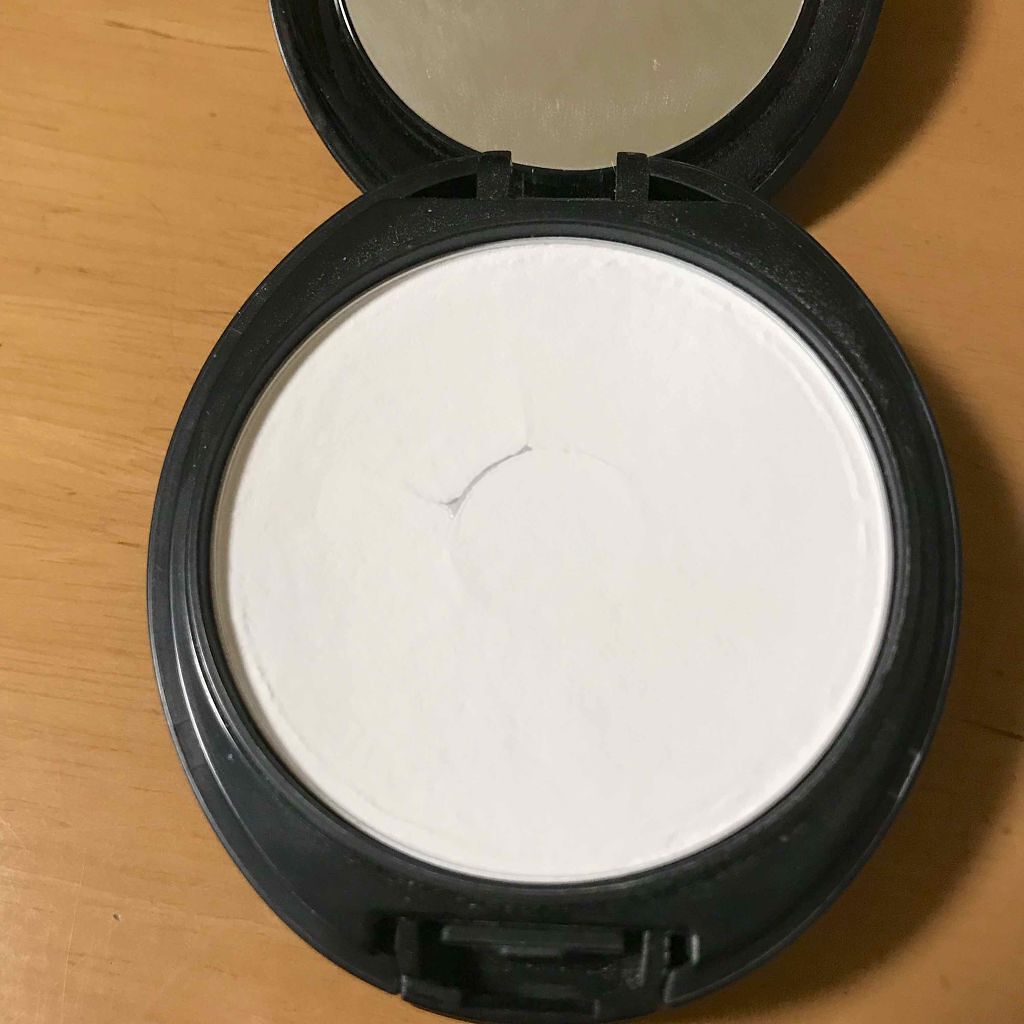 ステージ パフォーマー インビジブル パウダー/shu uemura/プレストパウダーを使ったクチコミ(2枚目)