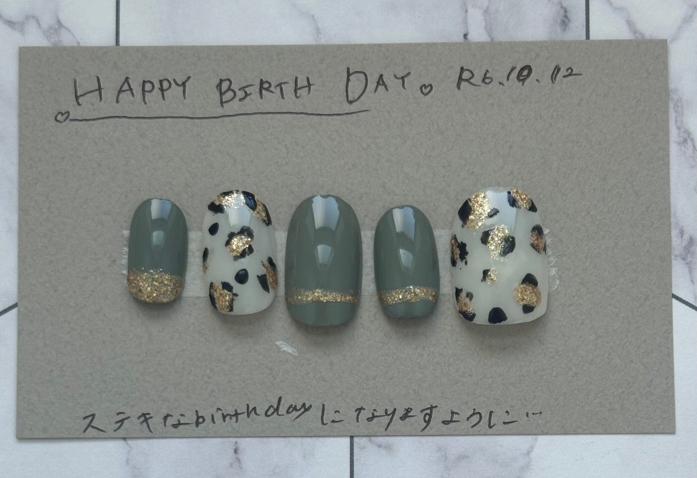 カラフルネイルズ/キャンメイク/マニキュアを使ったクチコミ(5枚目)