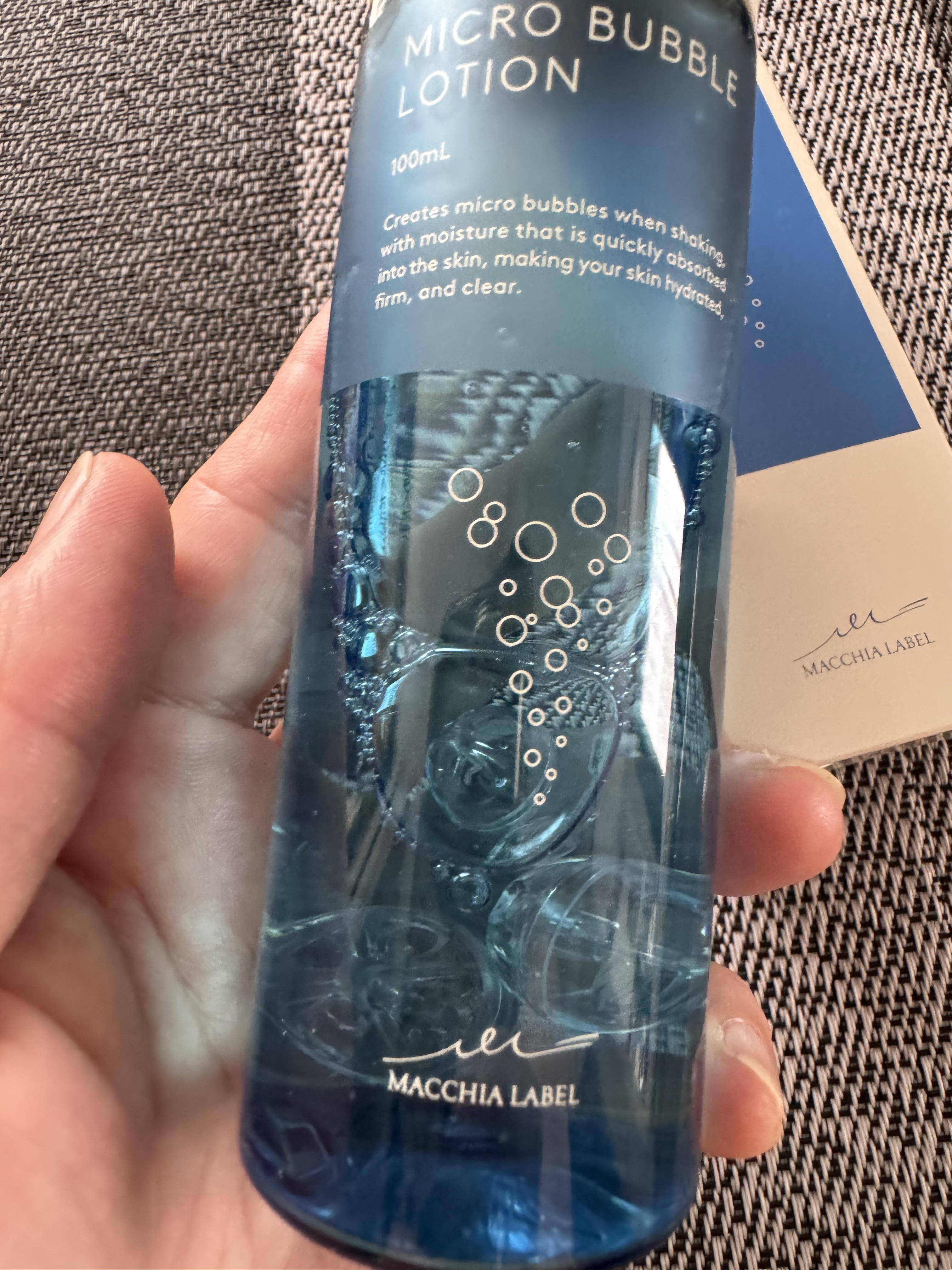 薬用マイクロバブルローション/Macchia Label/化粧水を使ったクチコミ（2枚目）