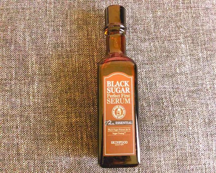 ブラックシュガー パーフェクト ファーストセラム ザ・エッセンシャル/SKINFOOD/美容液を使ったクチコミ(1枚目)