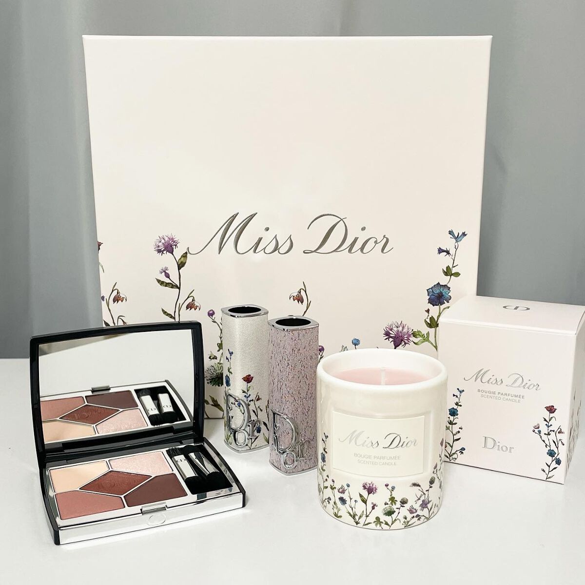限定品 未開封新品 DIOR Miss Diorミスディオール　キャンドル2種 限定品 未開封新品 DIOR Miss Diorミスディオール キャンドル2種