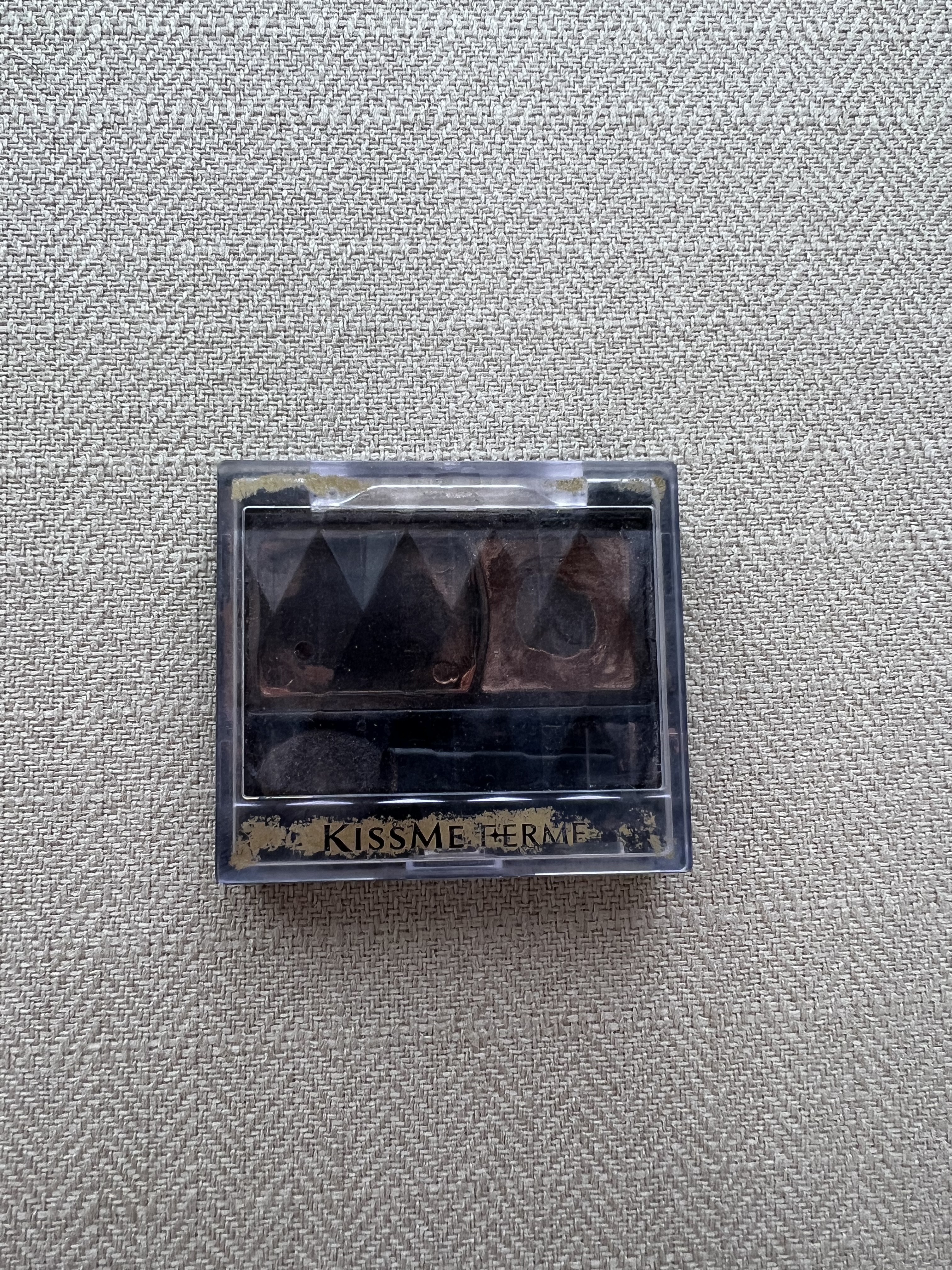 華やかに彩る アイカラー/キスミー フェルム/アイシャドウパレットを使ったクチコミ（1枚目）