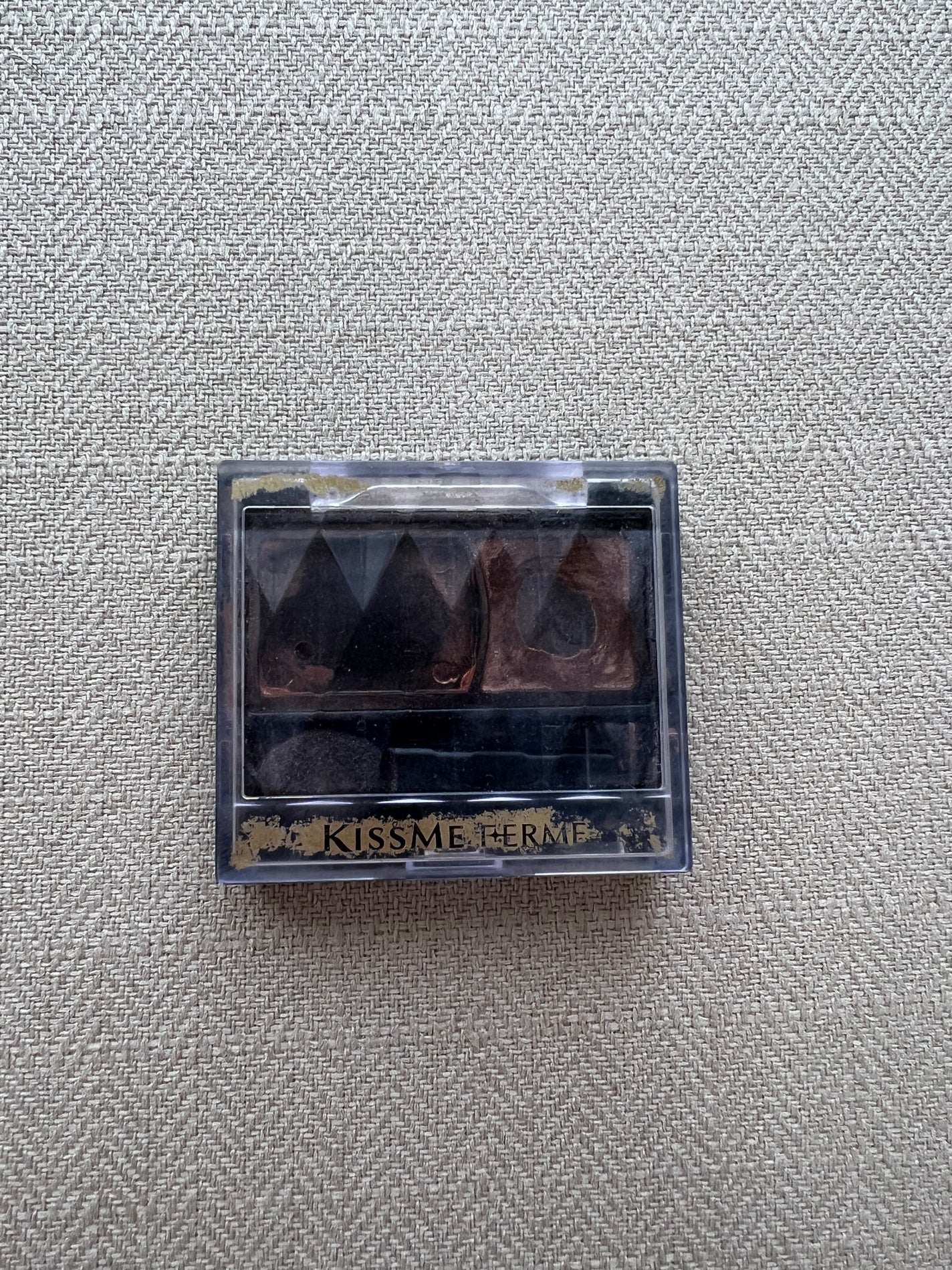 華やかに彩る アイカラー/キスミー フェルム/アイシャドウパレットを使ったクチコミ(1枚目)