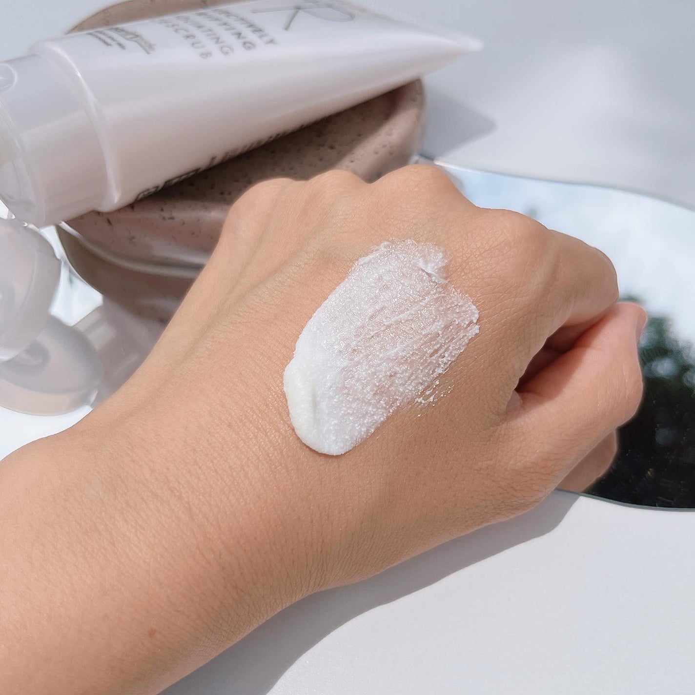 フェイススクラブ /HAP+R/スクラブ・ゴマージュを使ったクチコミ(5枚目)