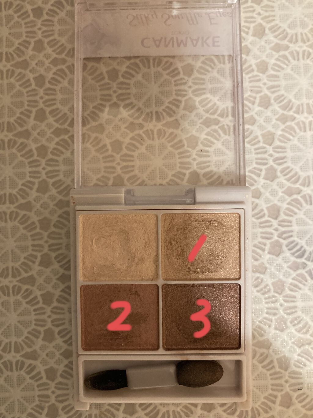 シルキースフレアイズ/キャンメイク/アイシャドウパレットを使ったクチコミ（3枚目）