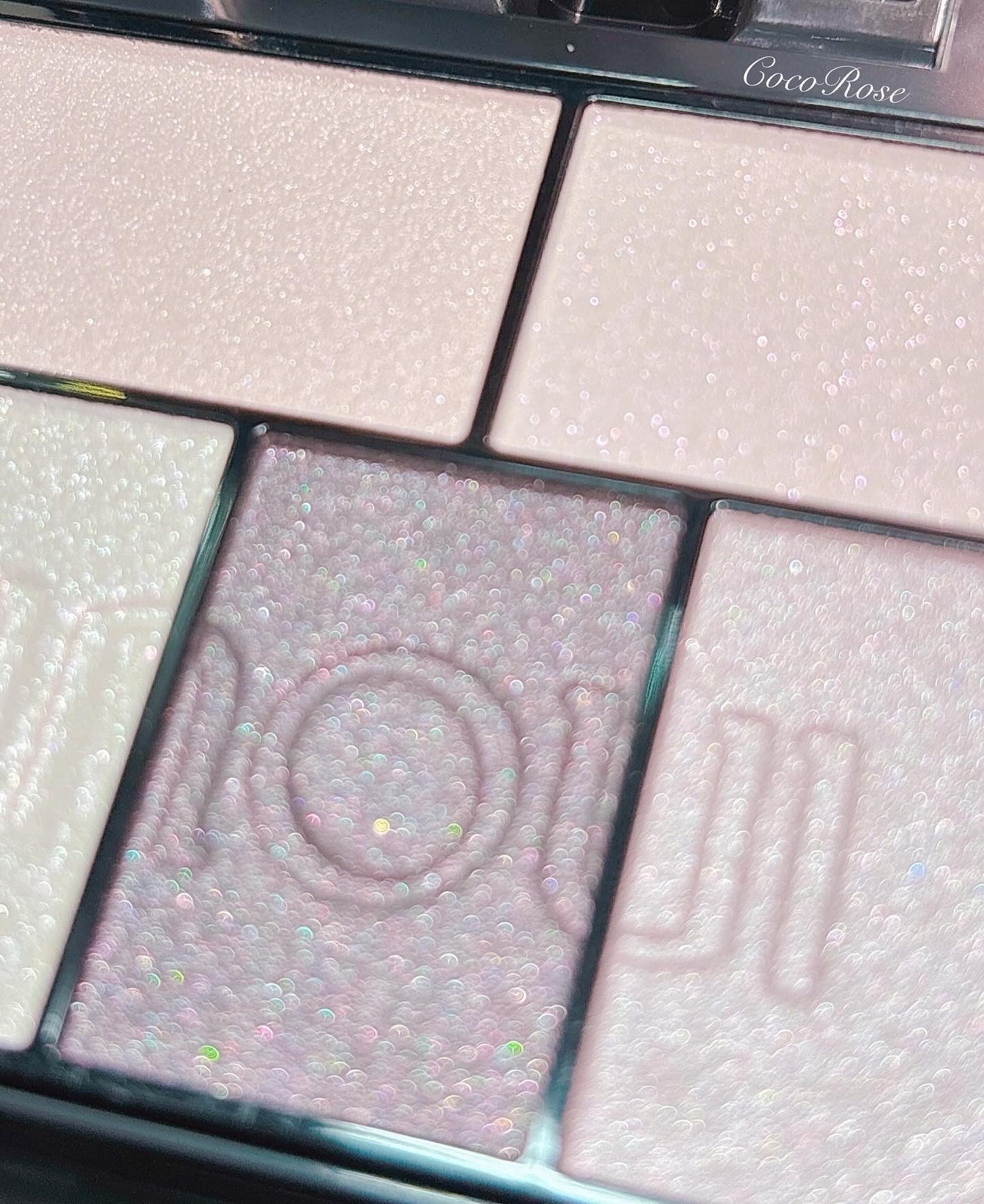 インウイ アイズ/INOUI/アイシャドウパレットを使ったクチコミ(4枚目)