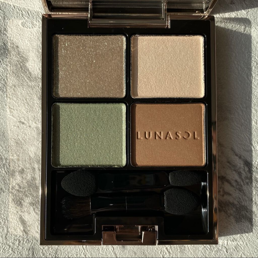 アイカラーレーション EX09（限定発売）/LUNASOL/アイシャドウパレットを使ったクチコミ（2枚目）