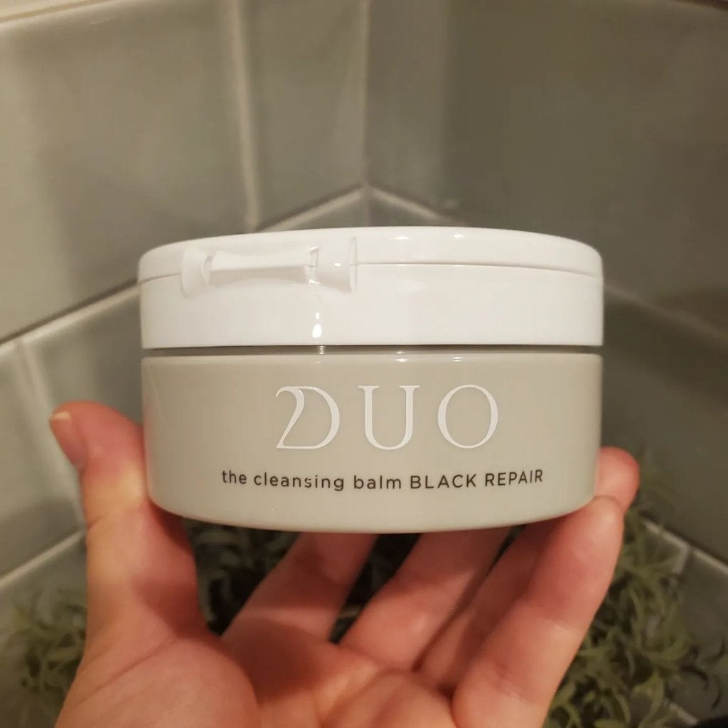 yuuuu.aki on LIPS 「こんばんは🌙😃冷房に喉やられてヘロヘロですが、今日はクレンジン..」(1枚目)