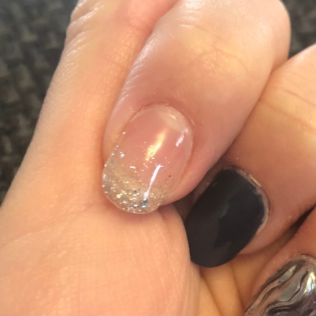 🍒M🍒 on LIPS 「かっこいい系ニュアンスミラーネイル✨深いブルーを使ったジェルネ..」(3枚目)