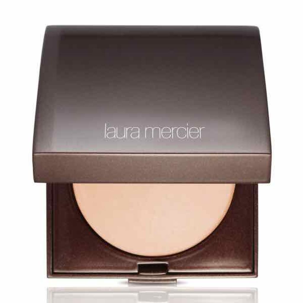 マットラディアンス ベイクドパウダー ハイライト01/ローラ メルシエ/パウダーハイライトを使ったクチコミ（1枚目）