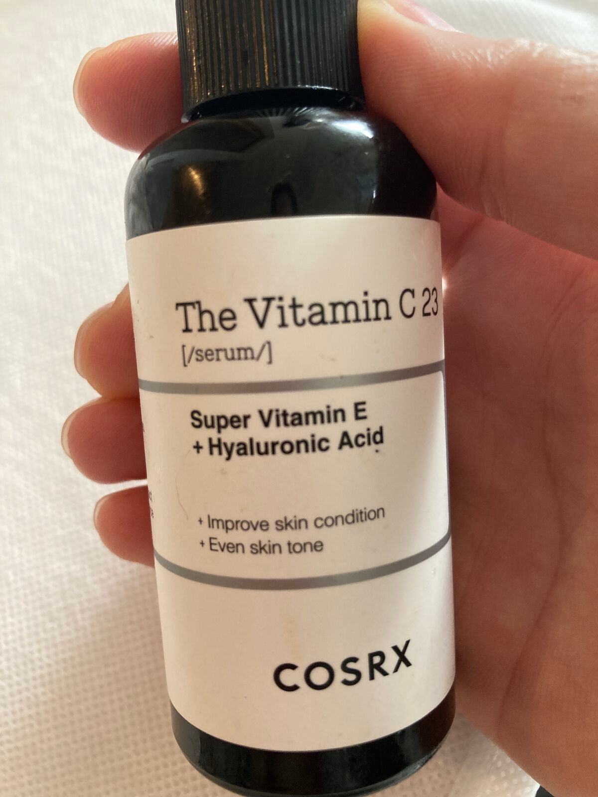 Riku on LIPS 「【使った商品】COSRXザビタミンCセラム【商品の特徴】高強度..」(1枚目)