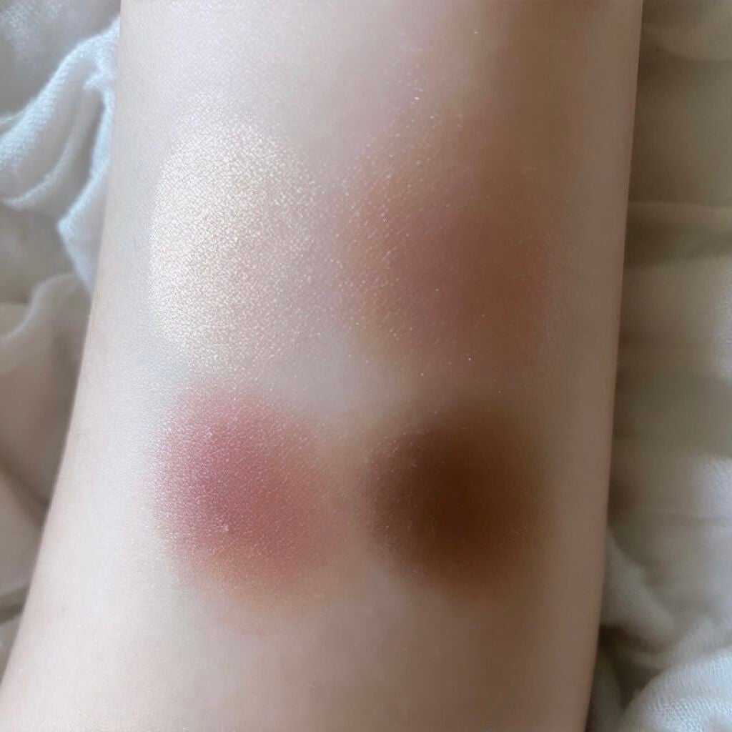 フラロッソ インテンソ アイシャドウ/アスタリフト/アイシャドウパレットを使ったクチコミ(4枚目)