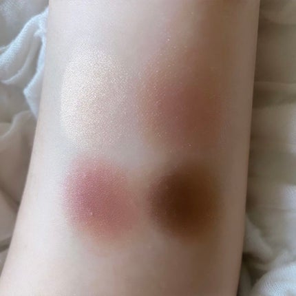 フラロッソ インテンソ アイシャドウ/アスタリフト/アイシャドウパレットを使ったクチコミ(4枚目)