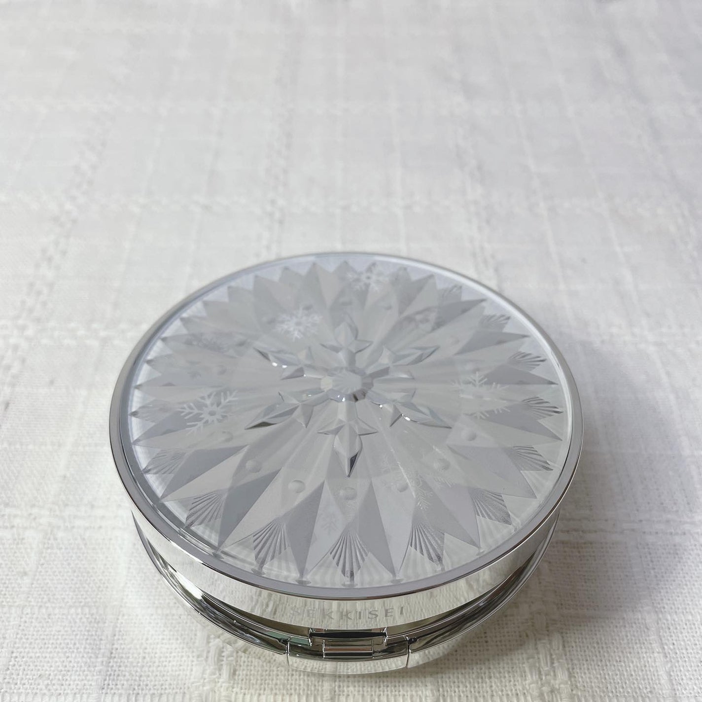 プレシャス スノー Ⅳ/雪肌精/プレストパウダーを使ったクチコミ(2枚目)