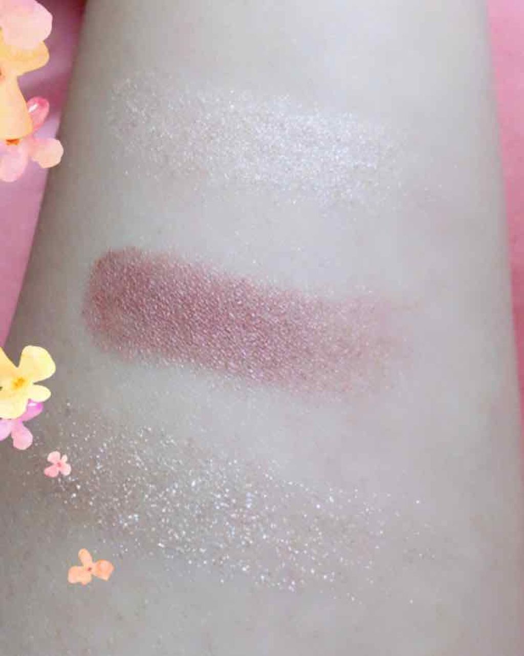 シングルカラーアイシャドウ/CEZANNE/単色アイシャドウを使ったクチコミ(2枚目)