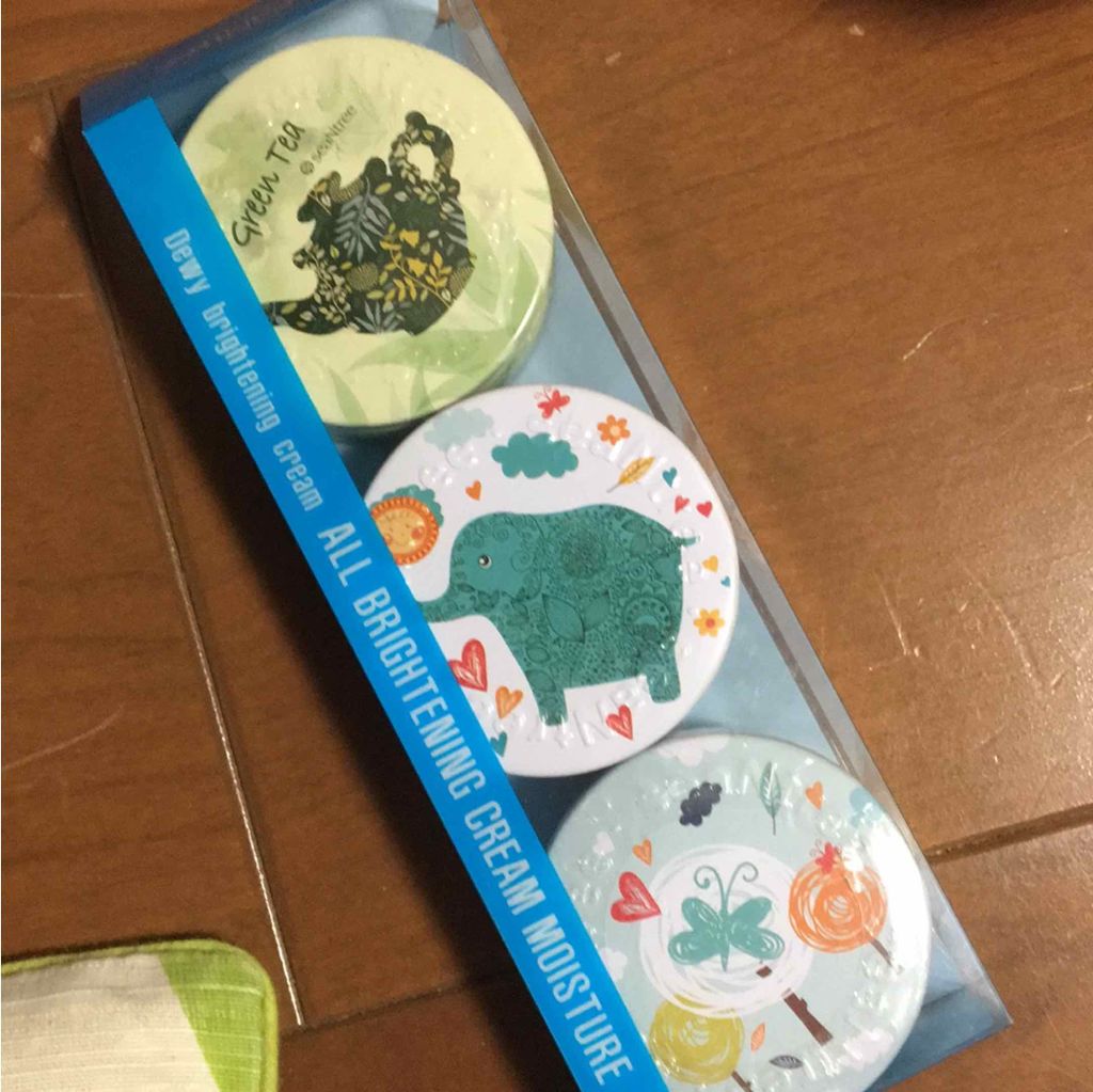 seaNtree moisture steam dual lip balm 