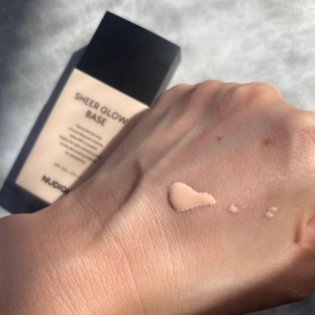 シアーグローベース/NUDIQUE/化粧下地を使ったクチコミ(3枚目)