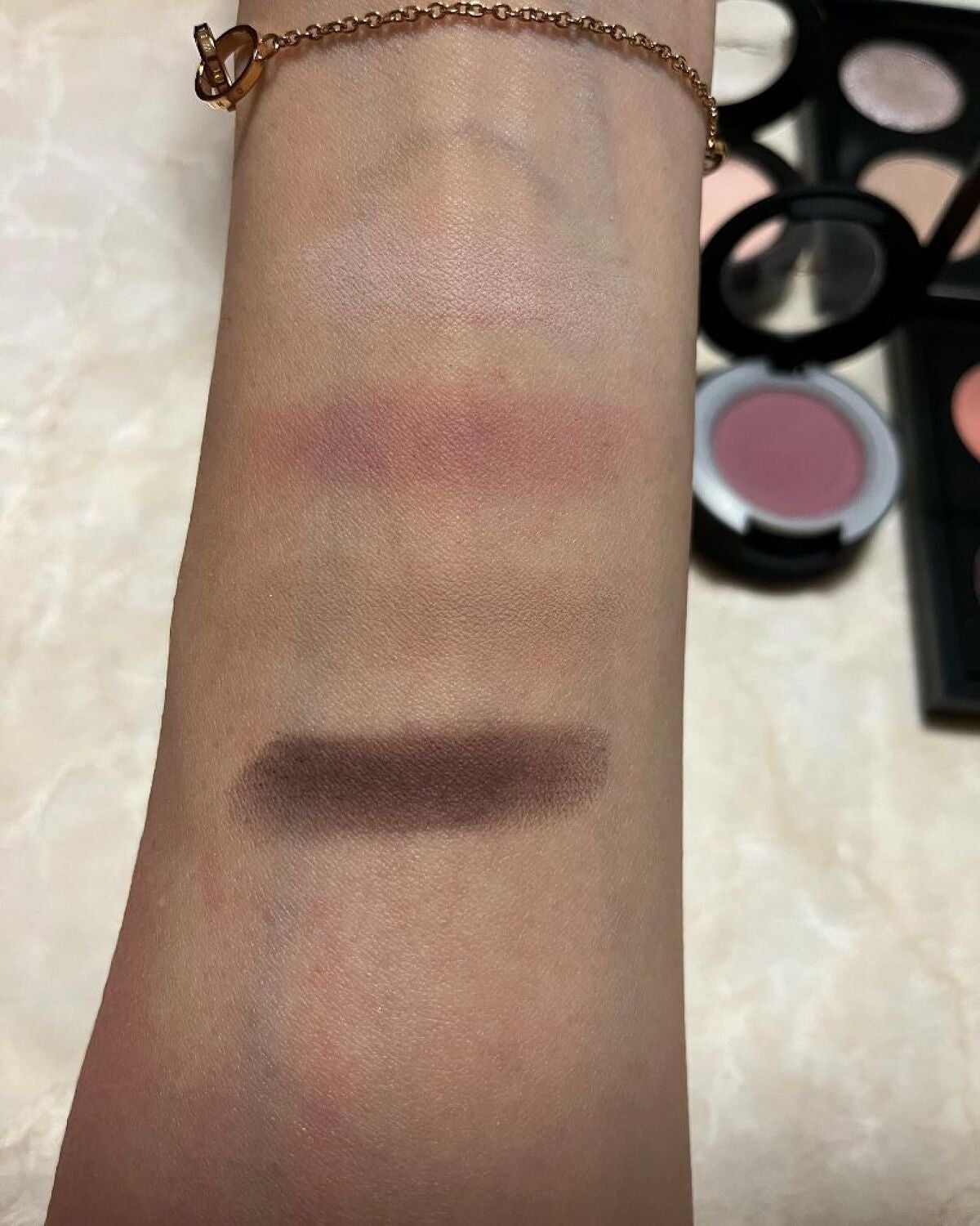 スモール アイシャドウ/M・A・C/単色アイシャドウを使ったクチコミ(2枚目)