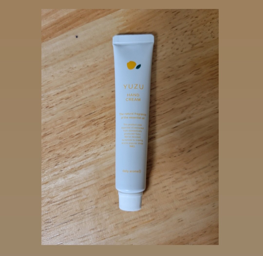 YU ハンドクリーム/デイリーアロマジャパン/ハンドクリームを使ったクチコミ（3枚目）