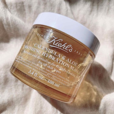 Kiehl's キールズ エッセンス ジェルマスク CLのクチコミ「ふっくらもっちり肌に！だけど、時間か必要！
冷たいジェルパックです。

カレンデュラという花を.....」（1枚目）