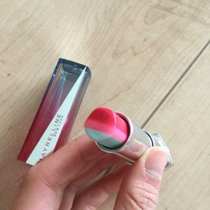 リップ フラッシュ ビッテン ストロボ/MAYBELLINE NEW YORK/口紅を使ったクチコミ(2枚目)