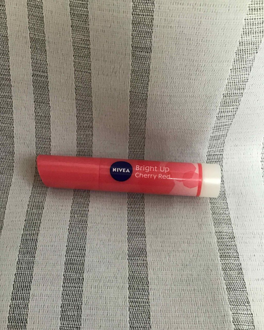 アリス❤️ on LIPS 「今日は、学校にしていけるスクールメイクを紹介します!リップとチ..」(4枚目)