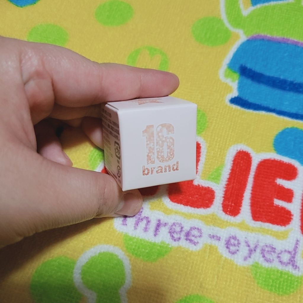 16CANDY ROCK PEAEL POWDER/16BRAND/単色アイシャドウを使ったクチコミ（1枚目）