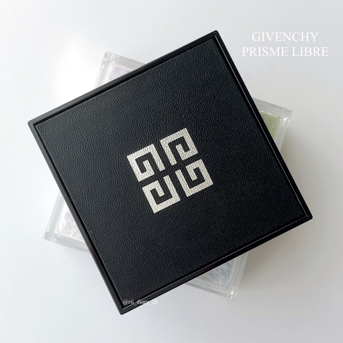 プリズム・リーブル/GIVENCHY/ルースパウダーを使ったクチコミ(4枚目)