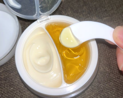 ホワイトトリュフダブルセラムアンドクリーム/ダルバ/フェイスクリームを使ったクチコミ(3枚目)