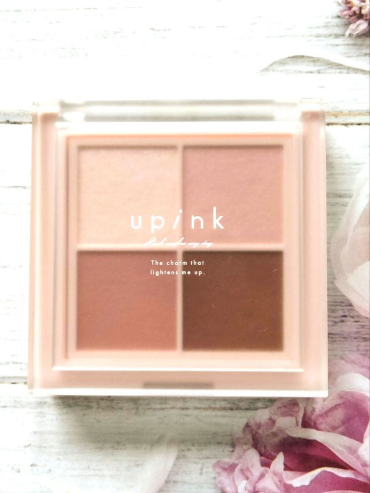 シャインオンステージアイパレット/upink/アイシャドウパレットを使ったクチコミ(4枚目)