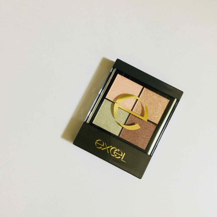 リアルクローズシャドウ/excel/アイシャドウパレットを使ったクチコミ(1枚目)