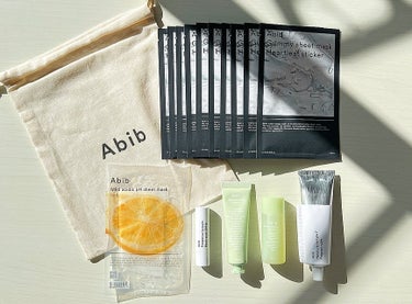 Abib   ハンドクリーム タイプF フレグランスチューブのクチコミ「Abib @abib.japan 

✔︎冬肌保湿ケアセット ￥3,499

①ドクダミカーミ.....」（1枚目）