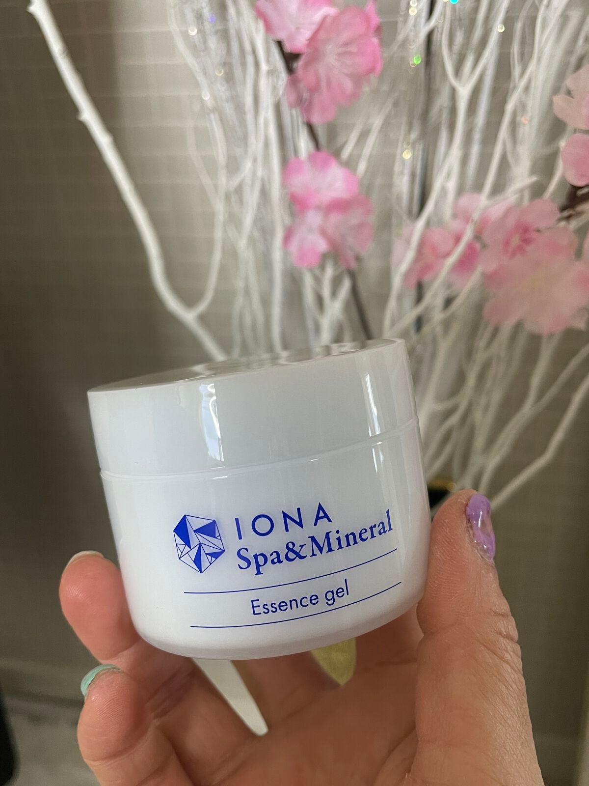 エッセンス ジェル/イオナ スパ&ミネラル/オールインワン化粧品を使ったクチコミ(3枚目)