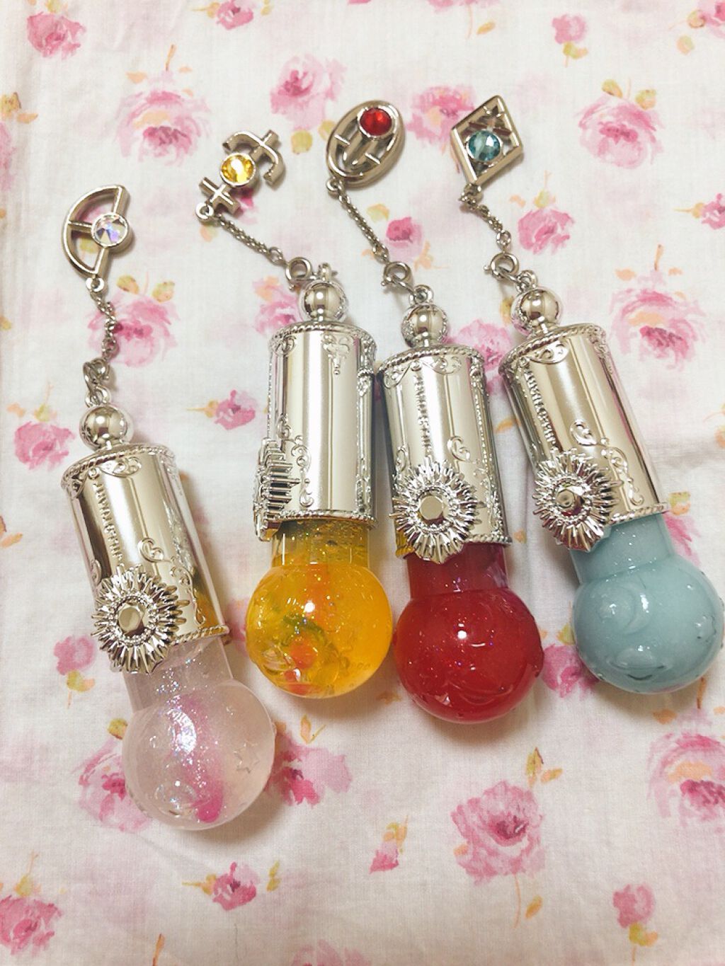 ステラーチャーム　リップオイル 06 humane Moon/JILL STUART/口紅を使ったクチコミ（2枚目）