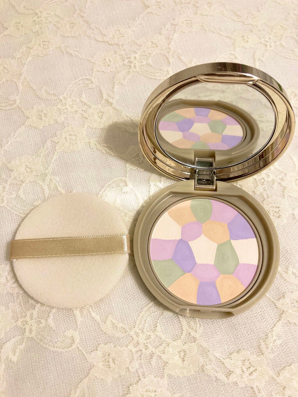 マシュマロフィニッシュパウダー ~Abloom~/キャンメイク/プレストパウダーを使ったクチコミ(2枚目)