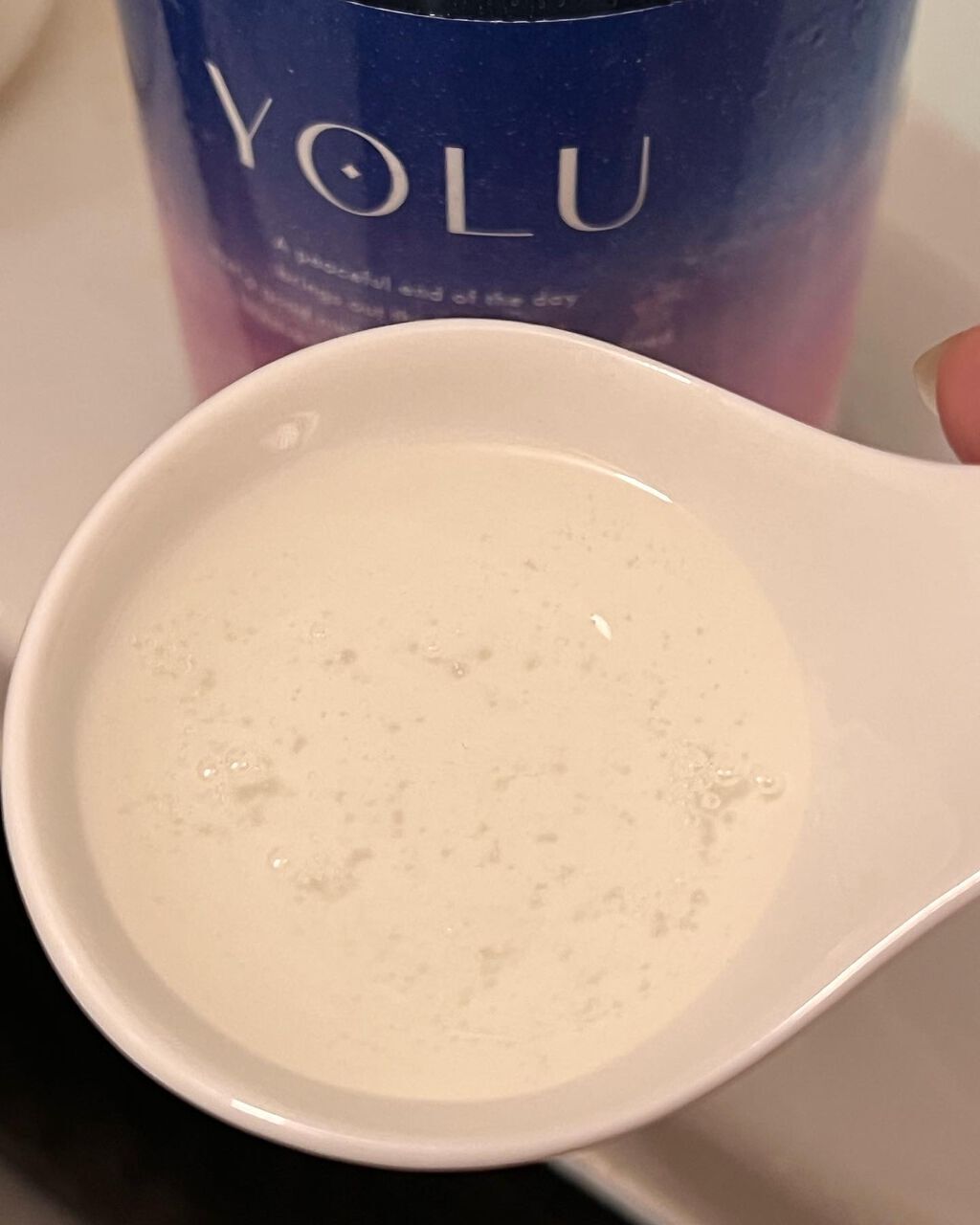 カームナイトリペアシャンプー／トリートメント/YOLU/市販シャンプーを使ったクチコミ（2枚目）