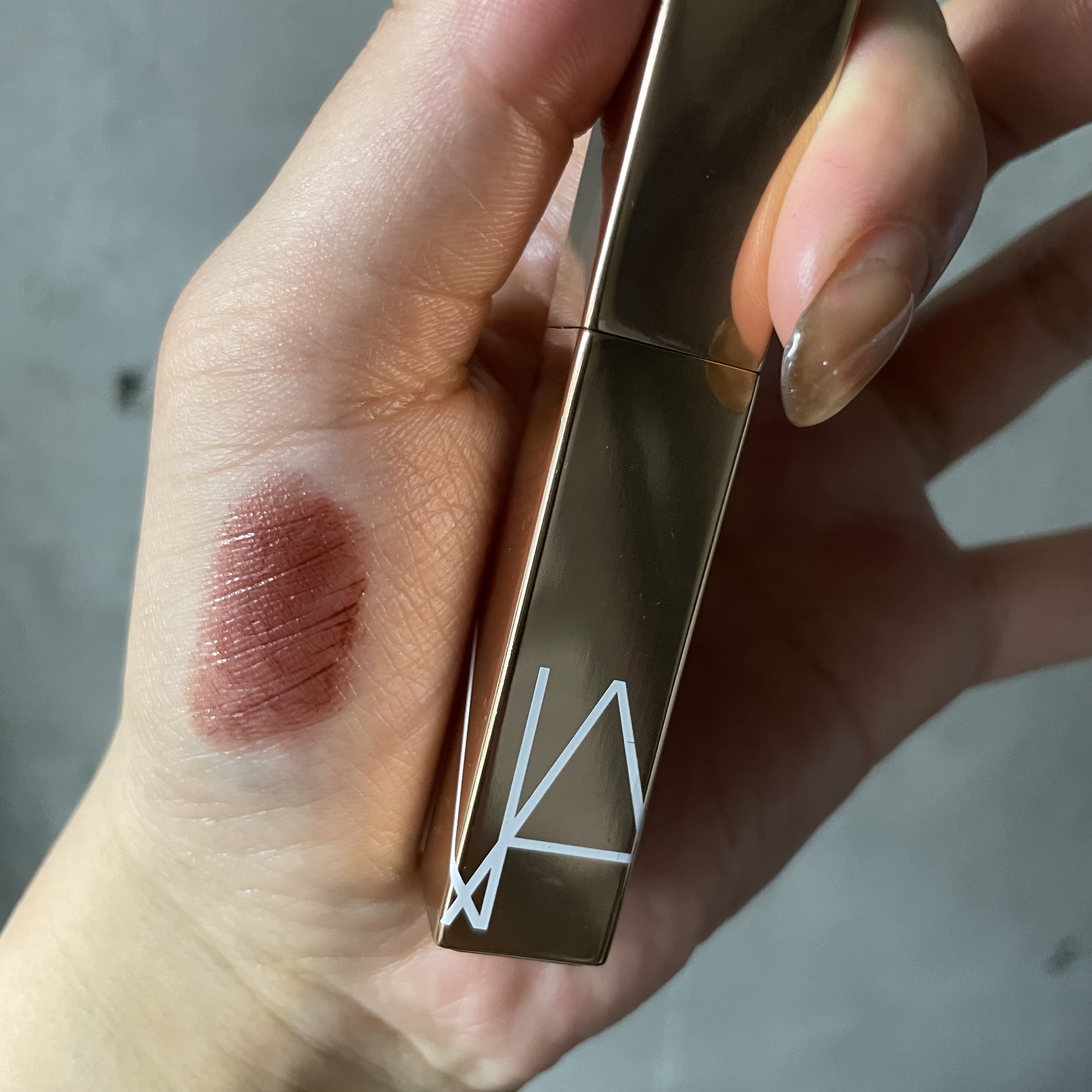 アフターグロー　センシュアルシャイン　リップスティック/NARS/口紅を使ったクチコミ（1枚目）