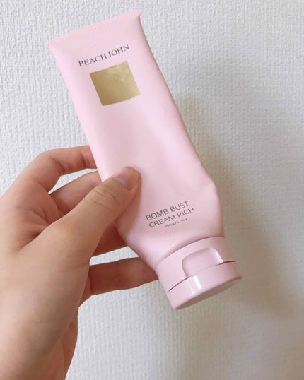 ボムバストクリーム リッチ/PEACH JOHN/バスト・ヒップケアを使ったクチコミ(1枚目)