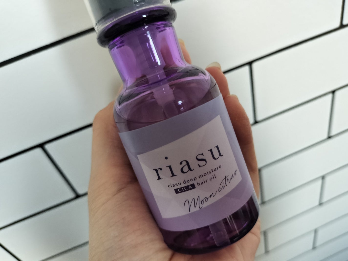 リアス ディープ モイスチャー シカ ヘアオイル/riasu/ヘアミルクを使ったクチコミ(1枚目)