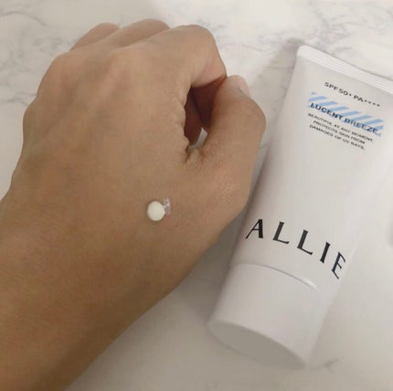 ニュアンスチェンジUV ジェル CL/アリィー/日焼け止めジェルを使ったクチコミ(2枚目)