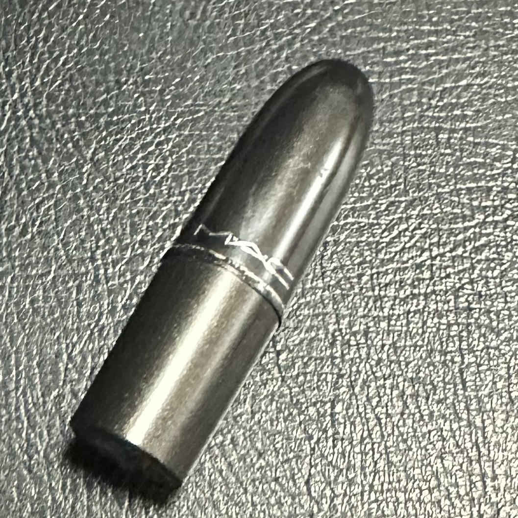 リップスティック ディーバ/M・A・C/口紅を使ったクチコミ（1枚目）