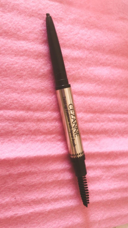 ブラシ付きアイブロウ繰り出し/CEZANNE/アイブロウペンシルを使ったクチコミ(2枚目)