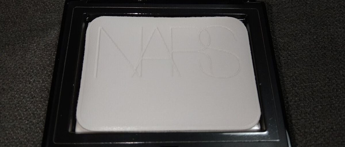ライトリフレクティングセッティングパウダー プレスト N/NARS/プレストパウダーを使ったクチコミ(4枚目)