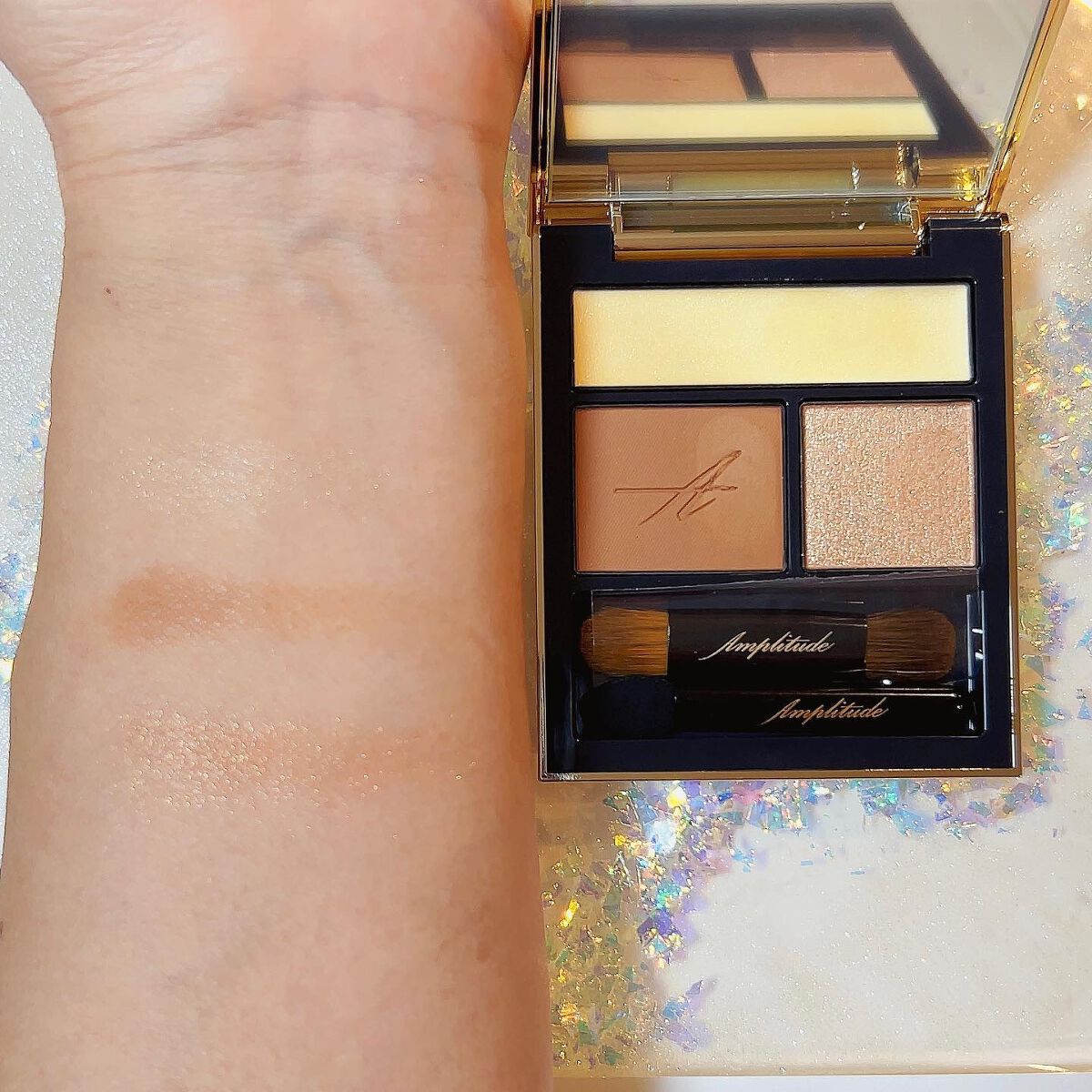 コンスピキュアス アイズ/Amplitude/アイシャドウパレットを使ったクチコミ(2枚目)