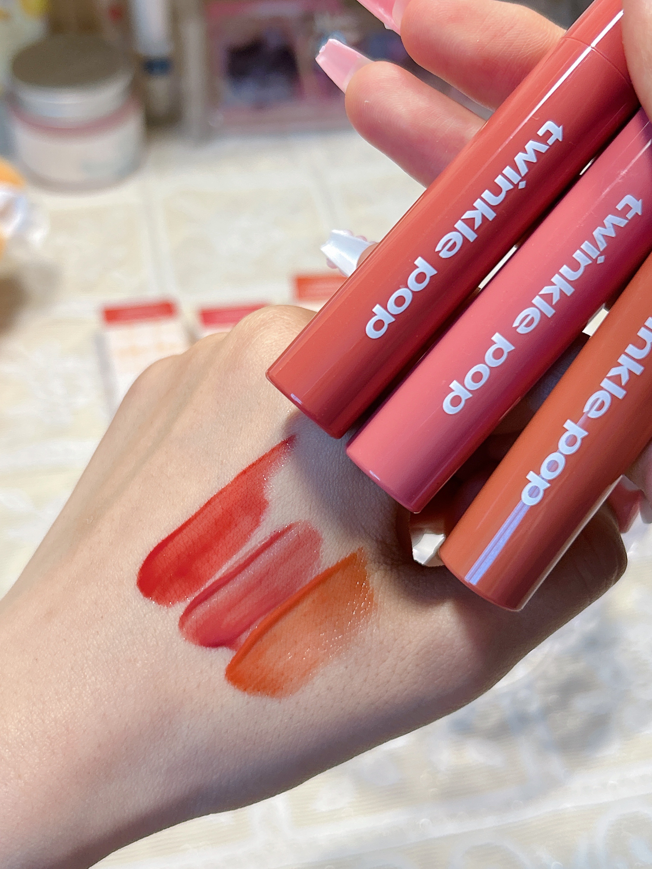 ピュアグラスティント 03 WARM ORANGE/TWINKLE POP/リップティントを使ったクチコミ（2枚目）