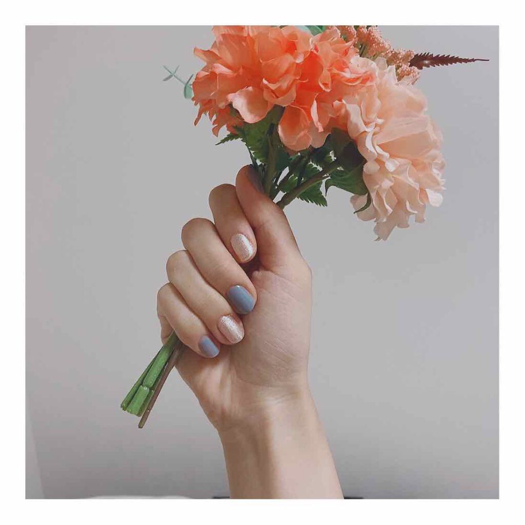 カラフルネイルズ/キャンメイク/マニキュアを使ったクチコミ（2枚目）