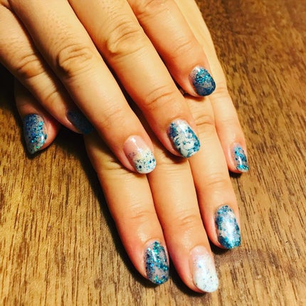 #セリアジェルネイル,#セルフネイル,#アナ雪ネイル,#ギャラクシーネイルのネイルデザイン