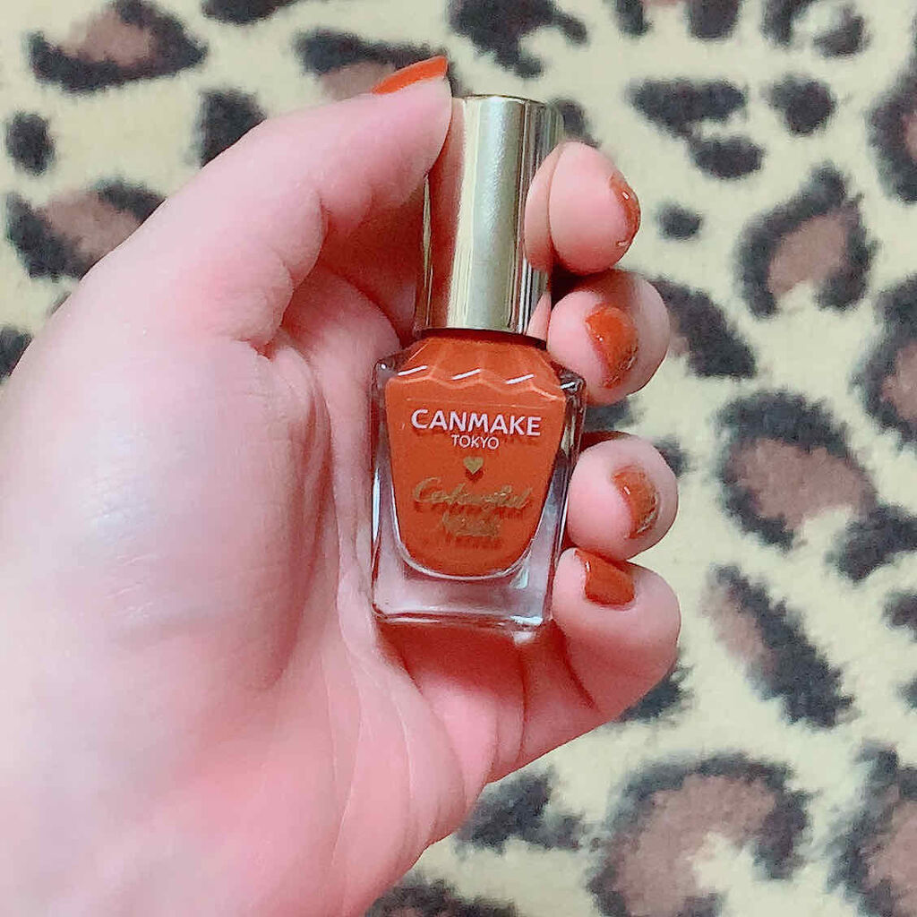 カラフルネイルズ/キャンメイク/マニキュアを使ったクチコミ（2枚目）