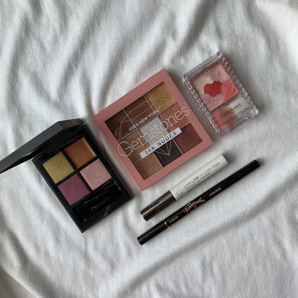 グロウフルールチークス/キャンメイク/パウダーチークを使ったクチコミ（1枚目）